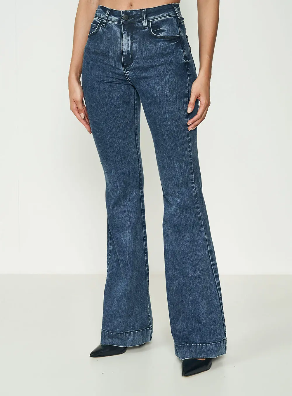 Calça Feminina Jeans Flare - Bia Índigo