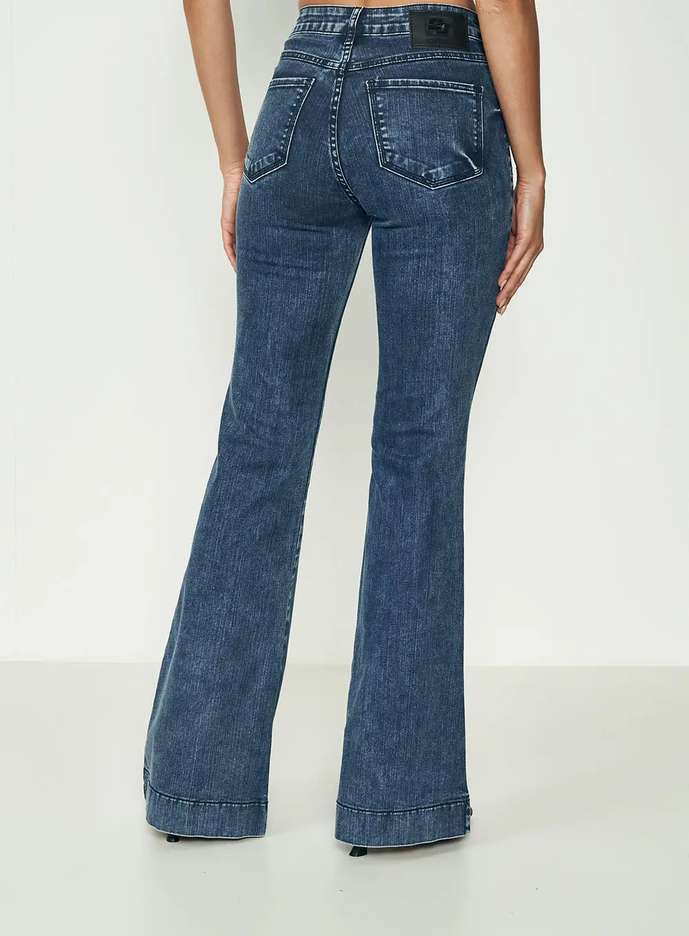 Calça Feminina Jeans Flare - Bia Índigo