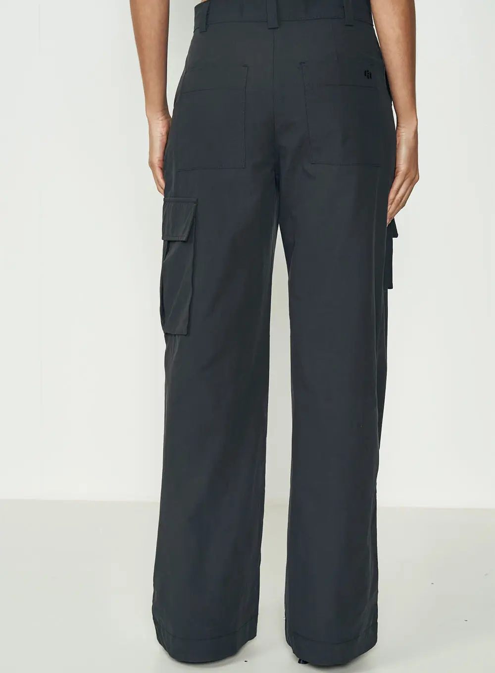 Calça Cargo Wide Leg Preto