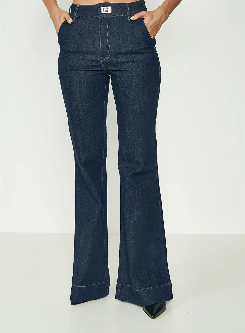 Calça Feminina Jeans Boot Cut - Bruna Índigo