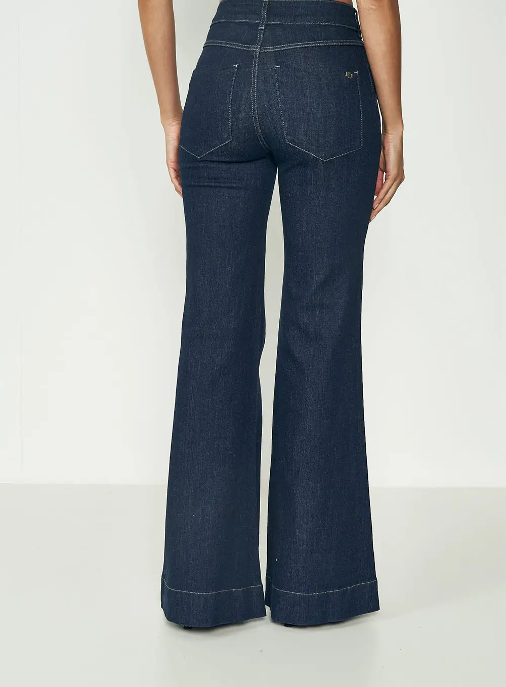 Calça Feminina Jeans Boot Cut - Bruna Índigo
