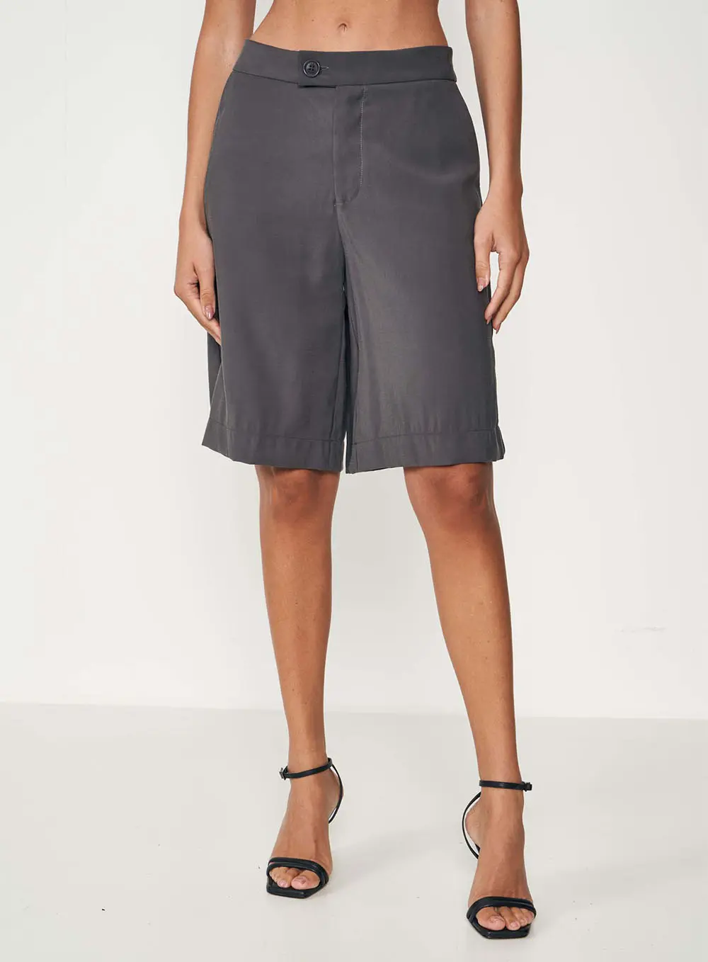 Bermuda Alfaiataria Reta Longline - Jade Cinza