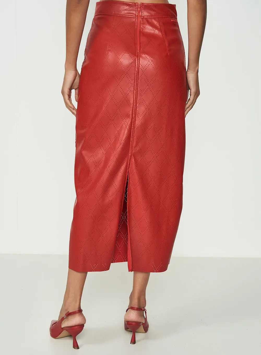 Saia Midi Vermelha Com Detalhes Vazados Vermelho