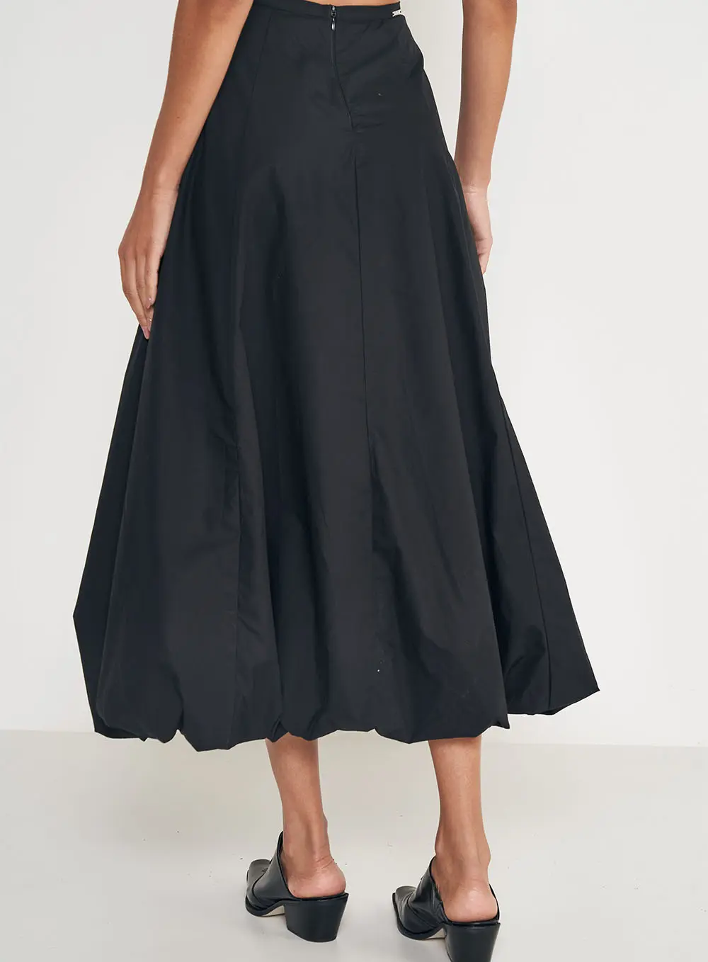 Saia Midi Balonê Preto