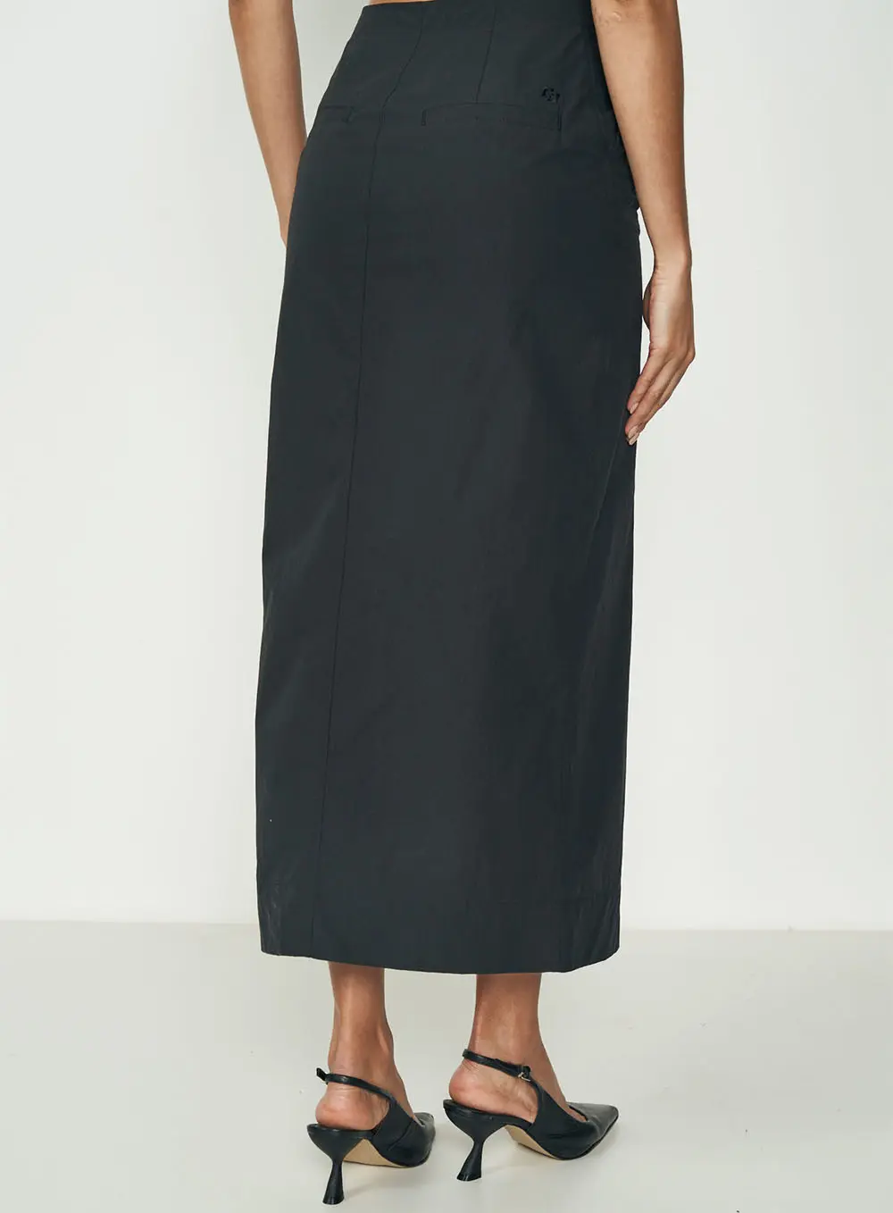 Saia Longa Essential Preto