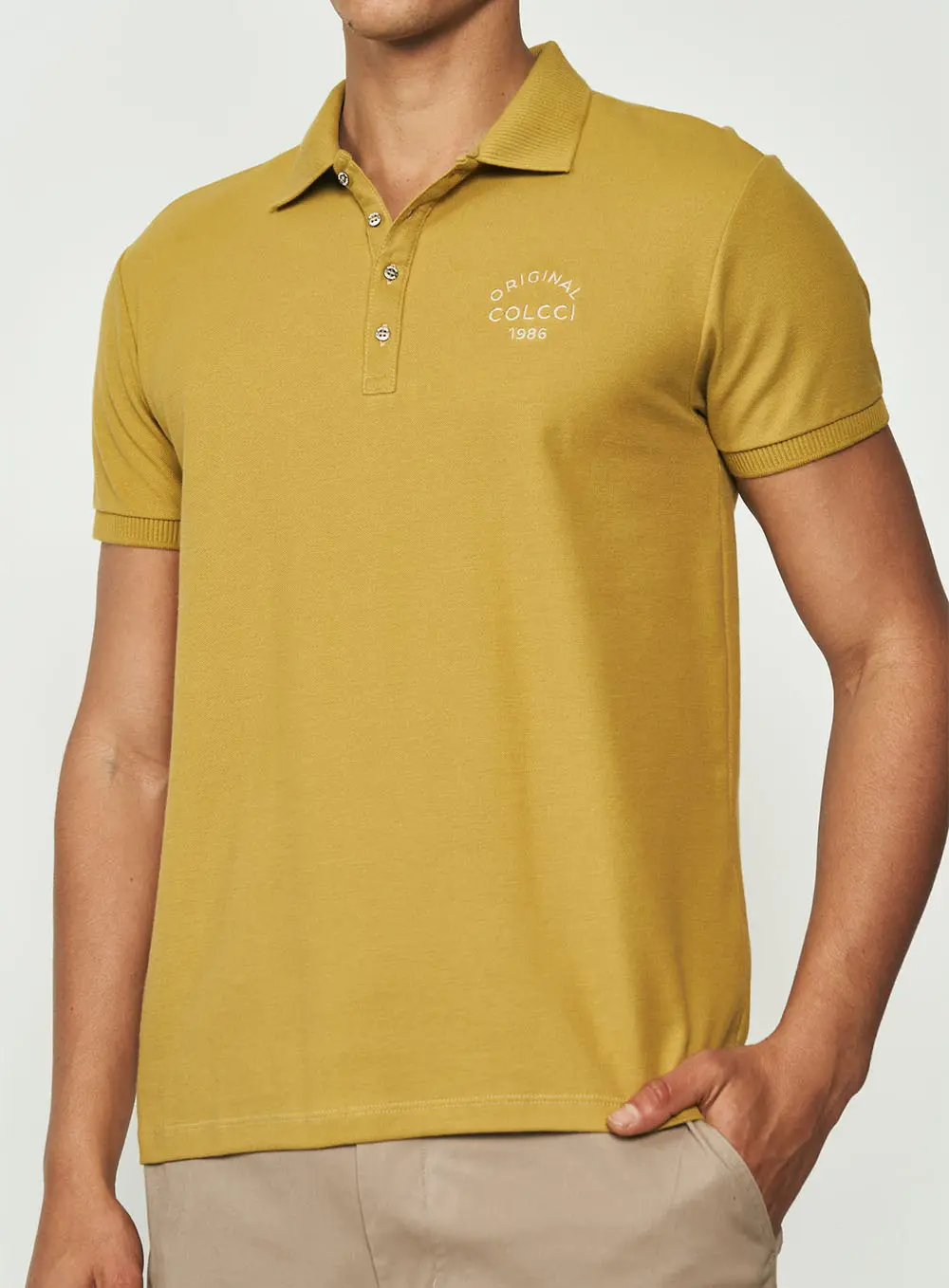 Polo Masculina Com Detalhe Em Logo Verde Biome