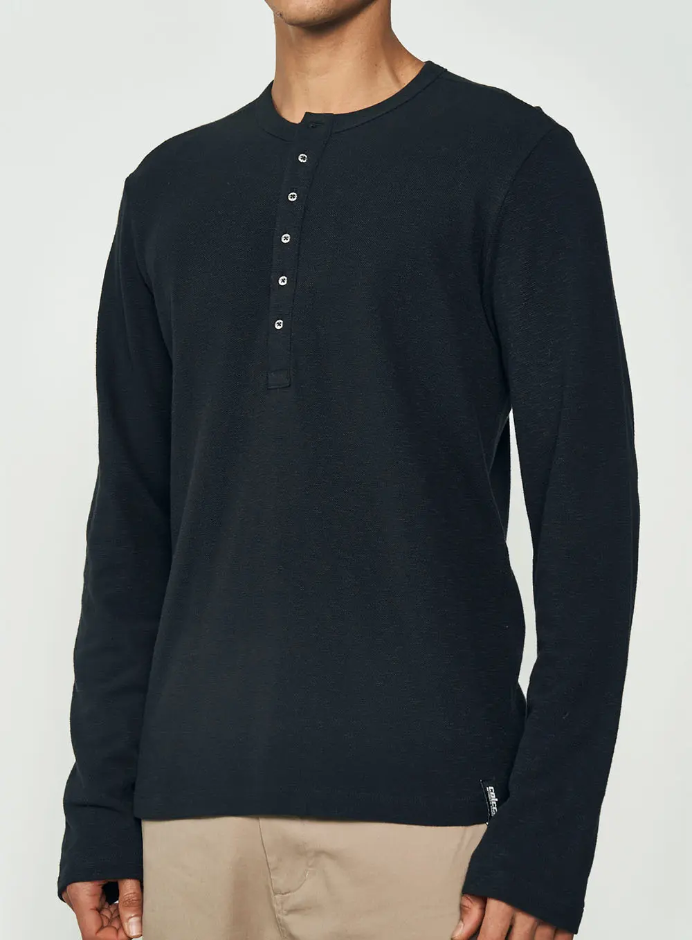 Camiseta Polo Henley Preto