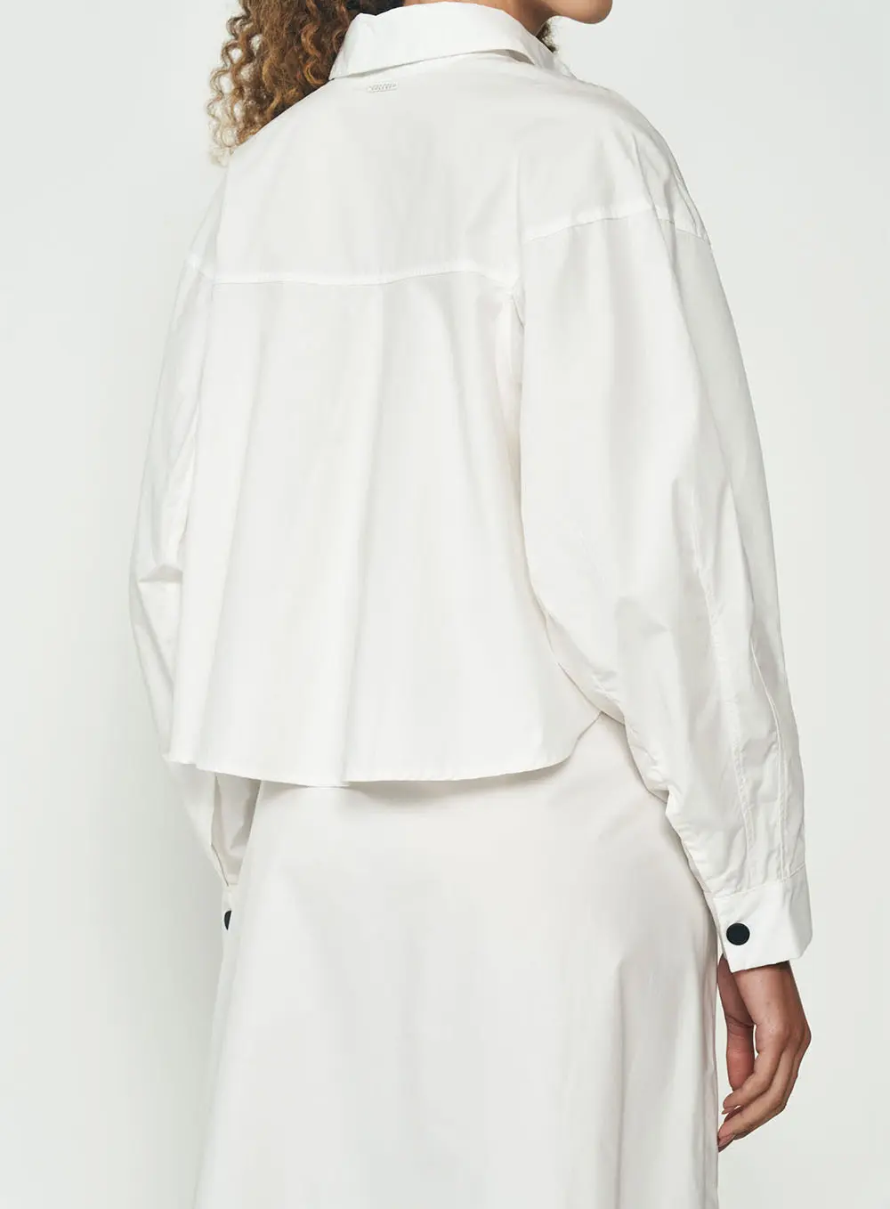 Camisa Cropped Barril Off Shell