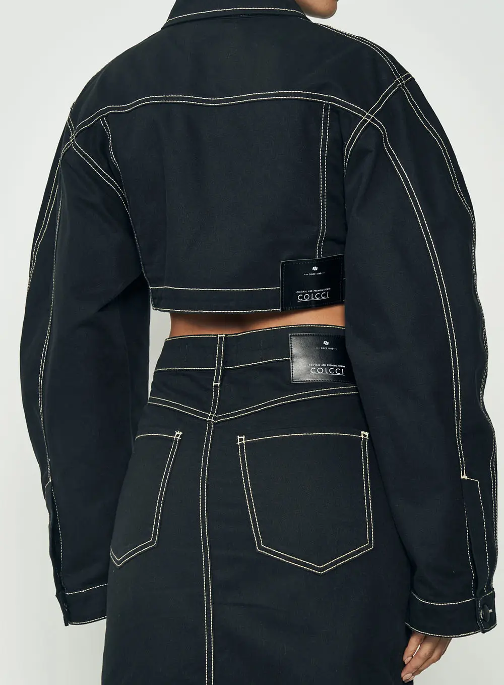 Jaqueta Cropped Stitch Preto