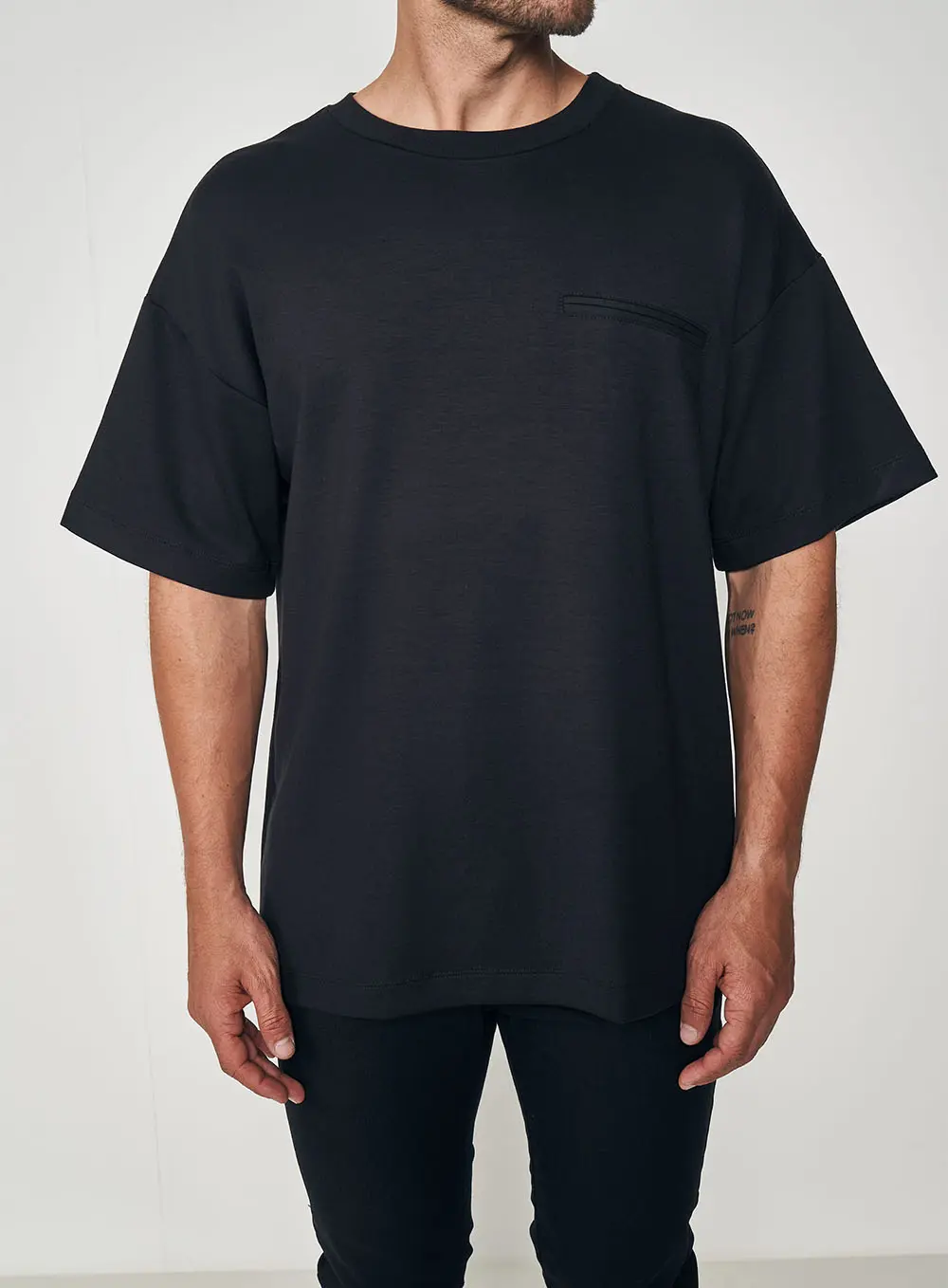 Camiseta Essential Oversized Preto