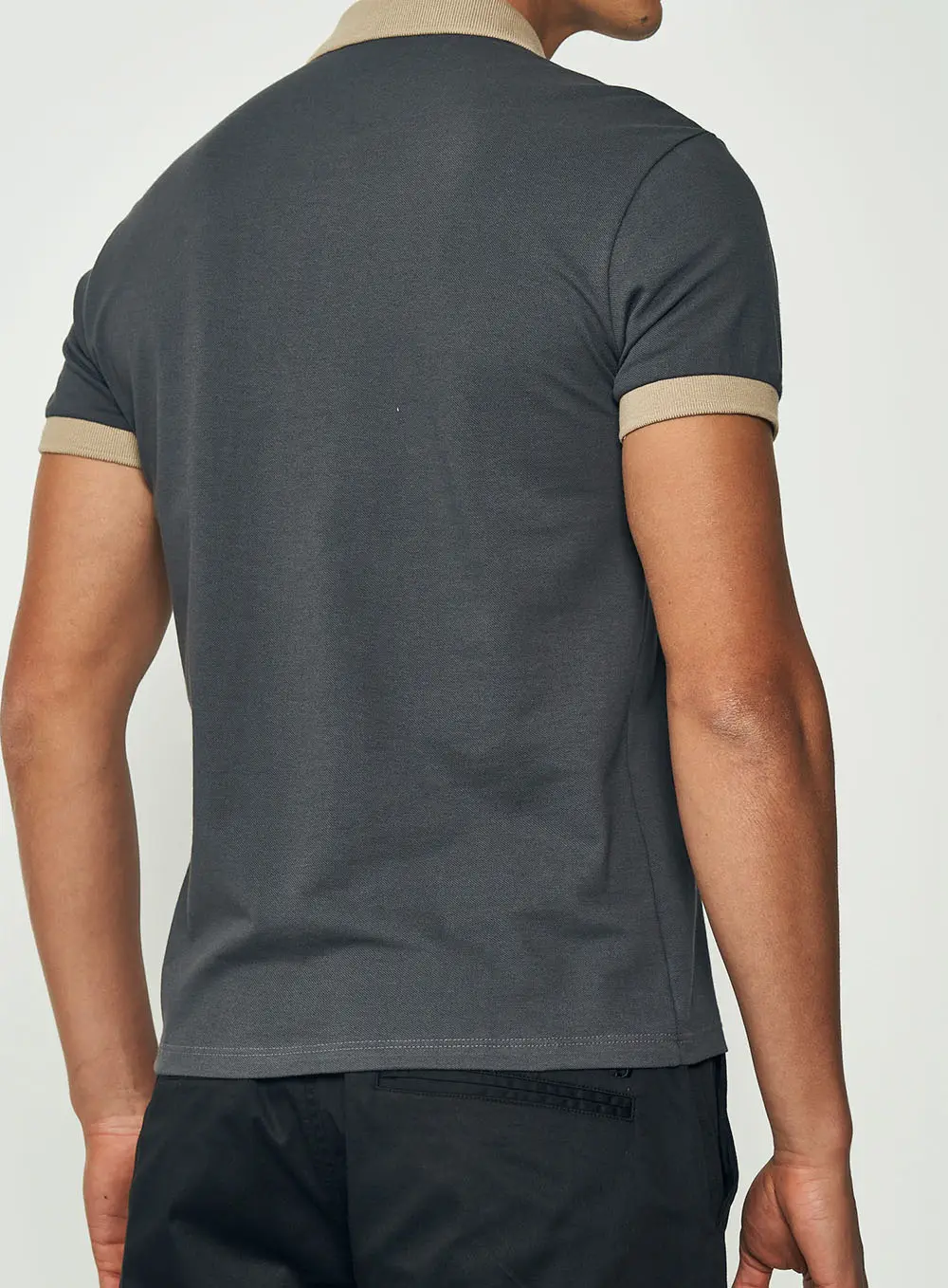 Polo Panthéon Classique Cinza