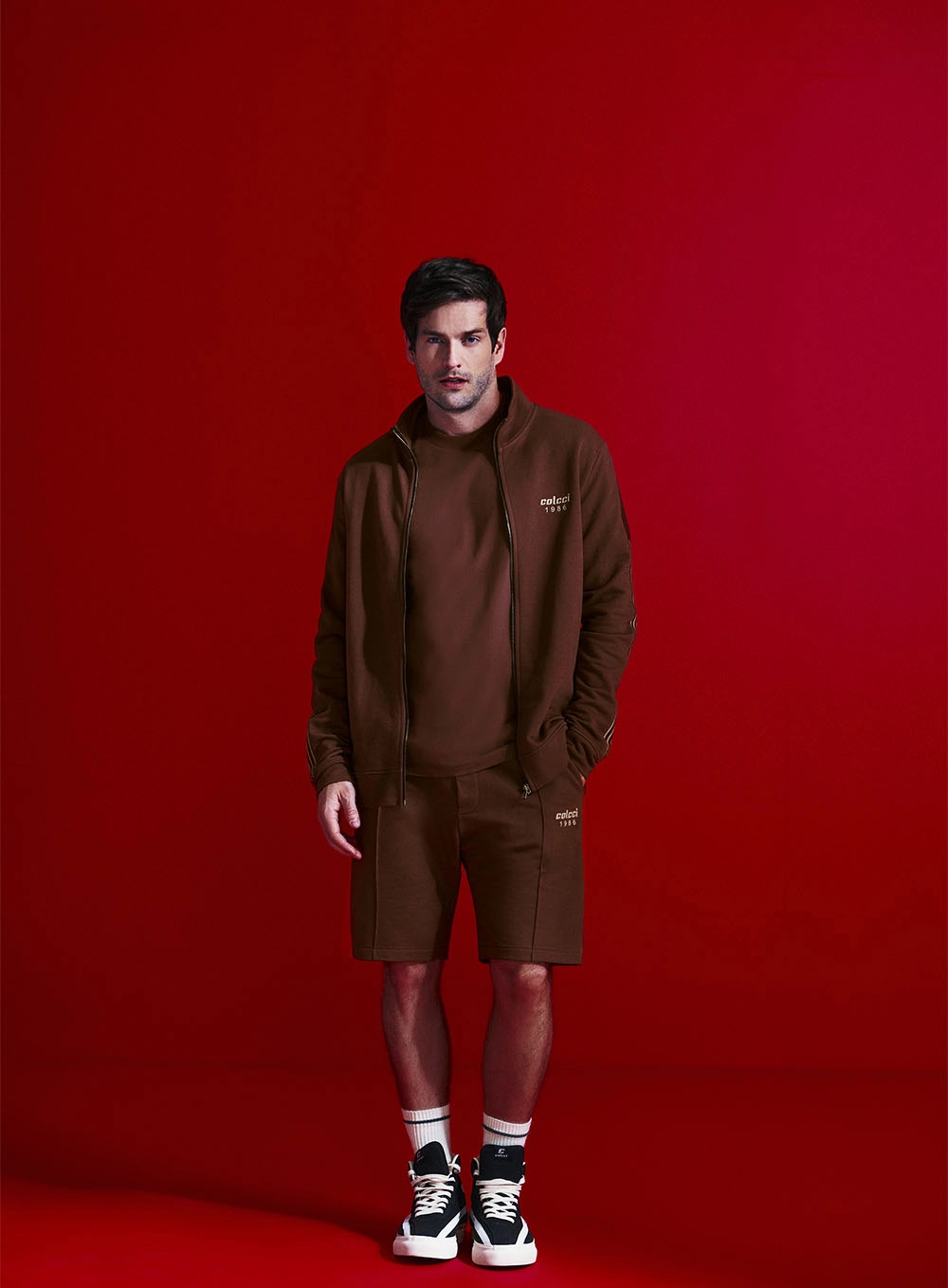 Jaqueta Masculina Gola Alta Marrom