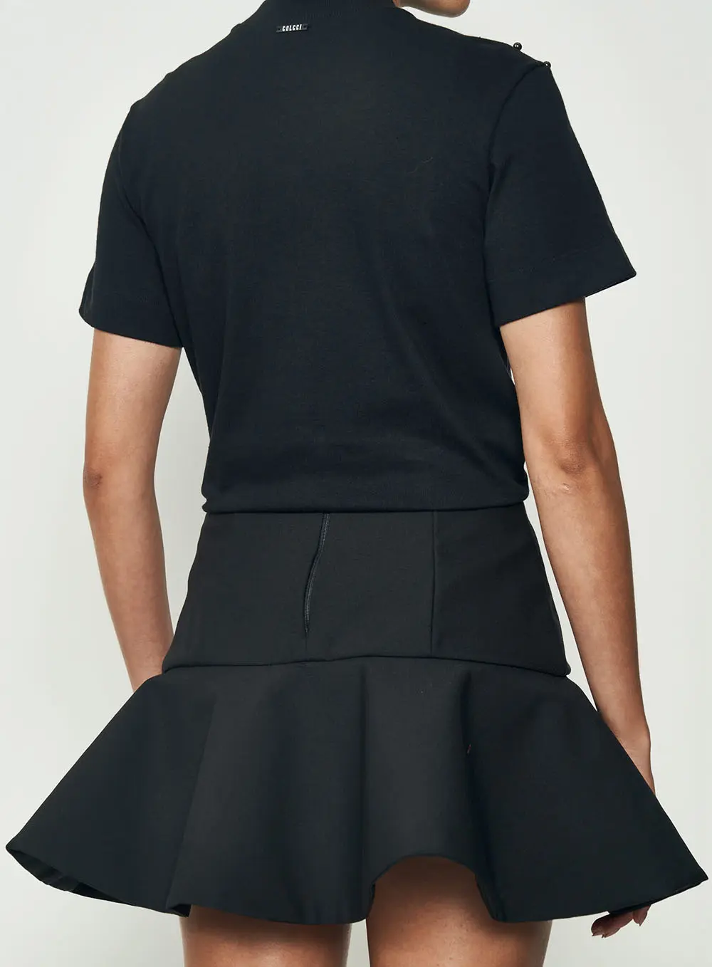 Camiseta Com Bordado Manual Preto