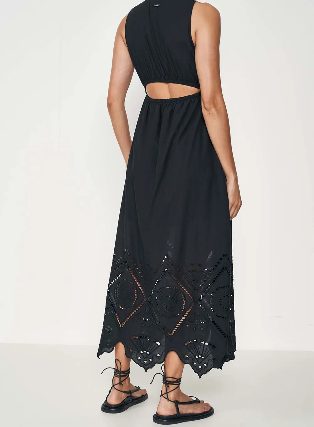 Vestido Longo Vazado Preto