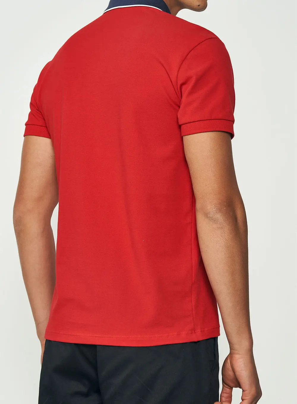 Polo Gola Detalhe Listra Vermelho