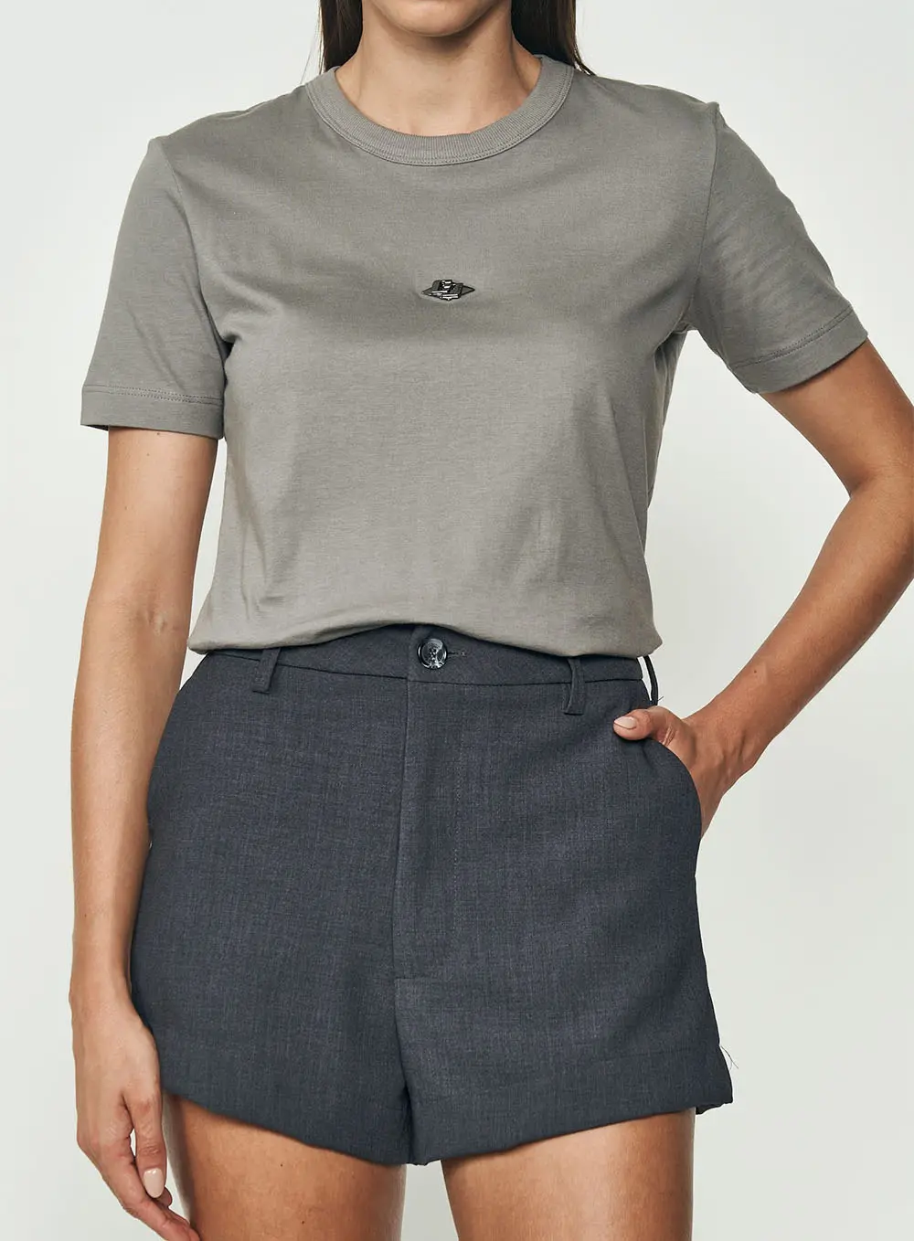 Camiseta Comfort Longa Com Logo Cinza