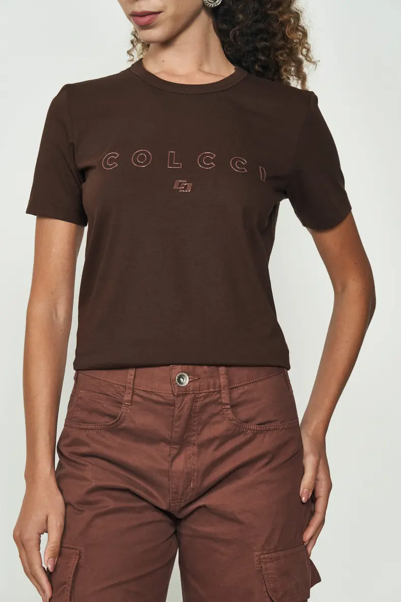 Camiseta Feminina Manga Curta Com Logo Alto Relevo