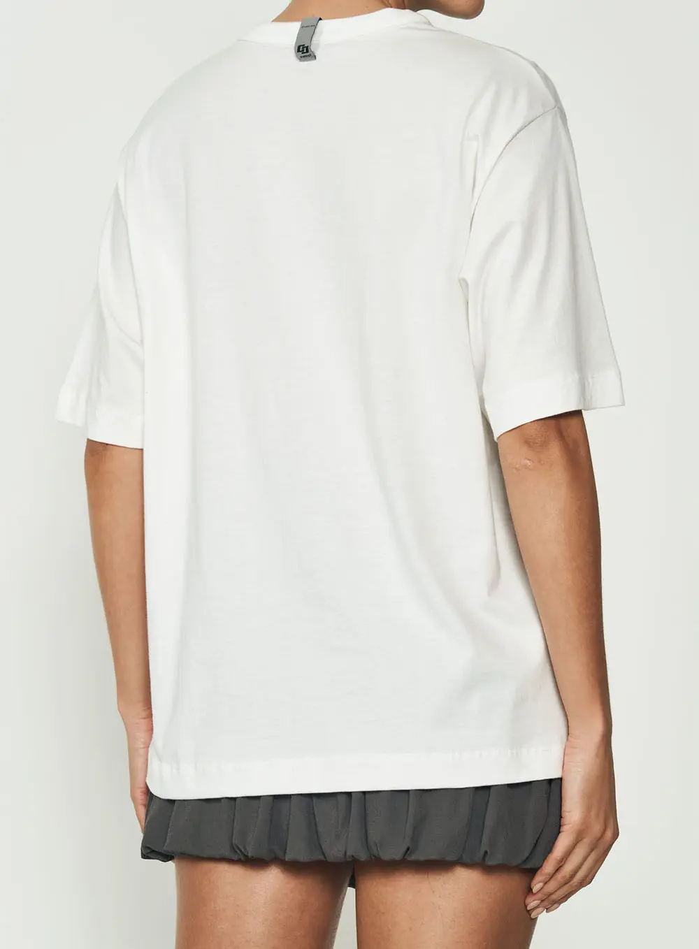 Camiseta Oversized Off Shell