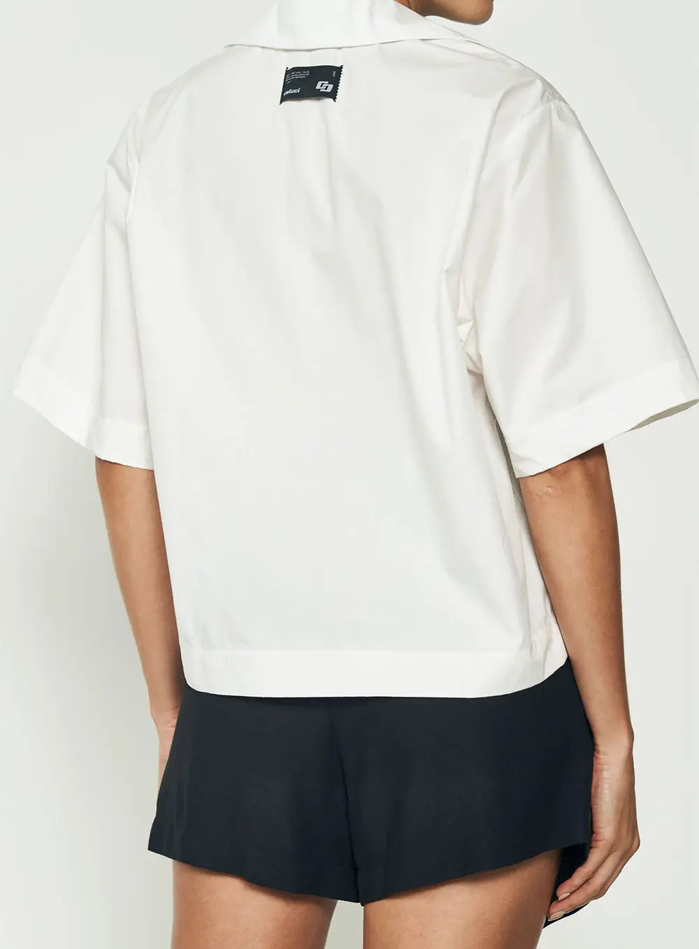 Blusa Soltinha Manga Curta Off Shell