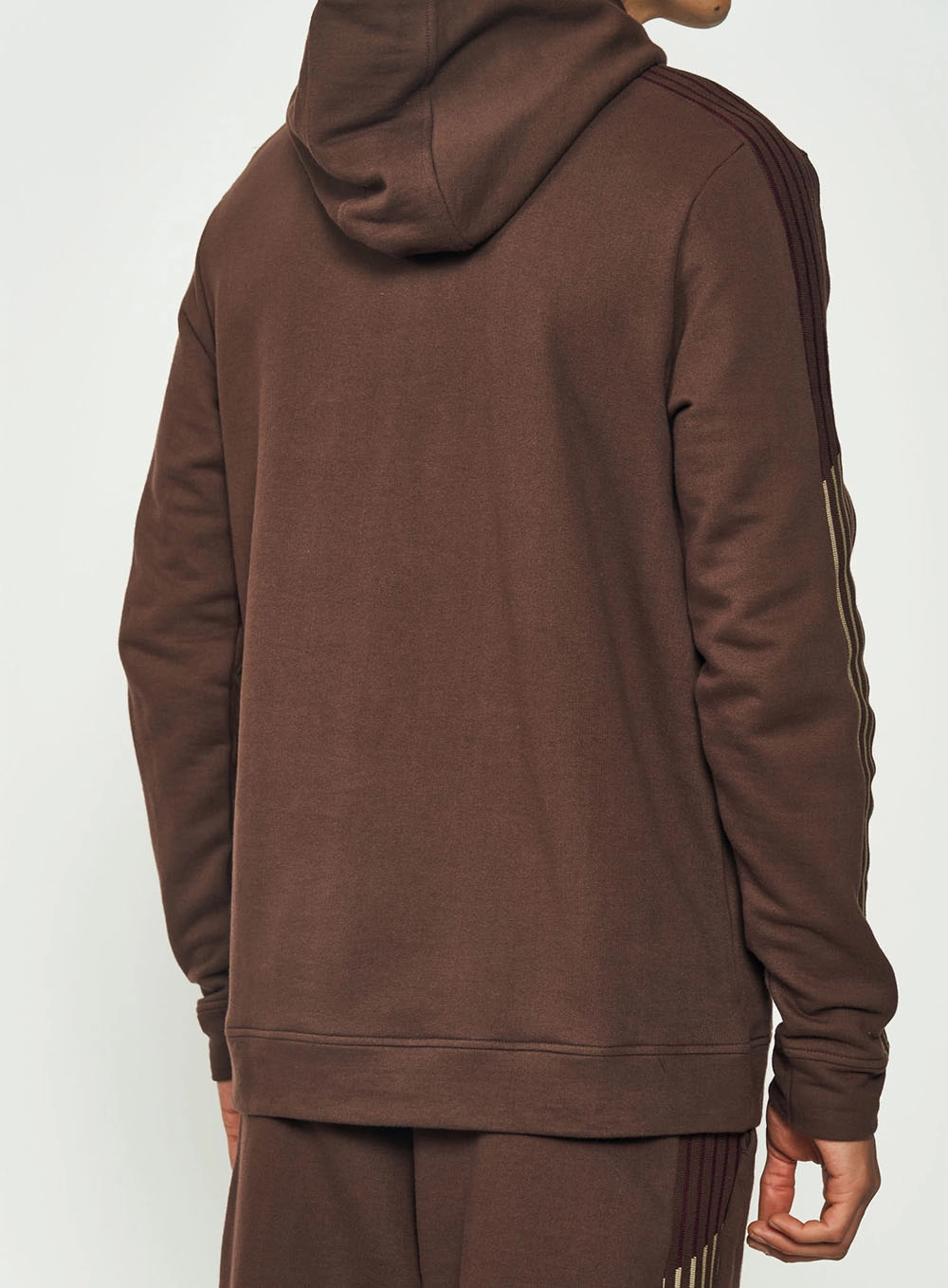 Blusão Masculino Comfort Com Detalhe Em Listras Marrom Nobuck