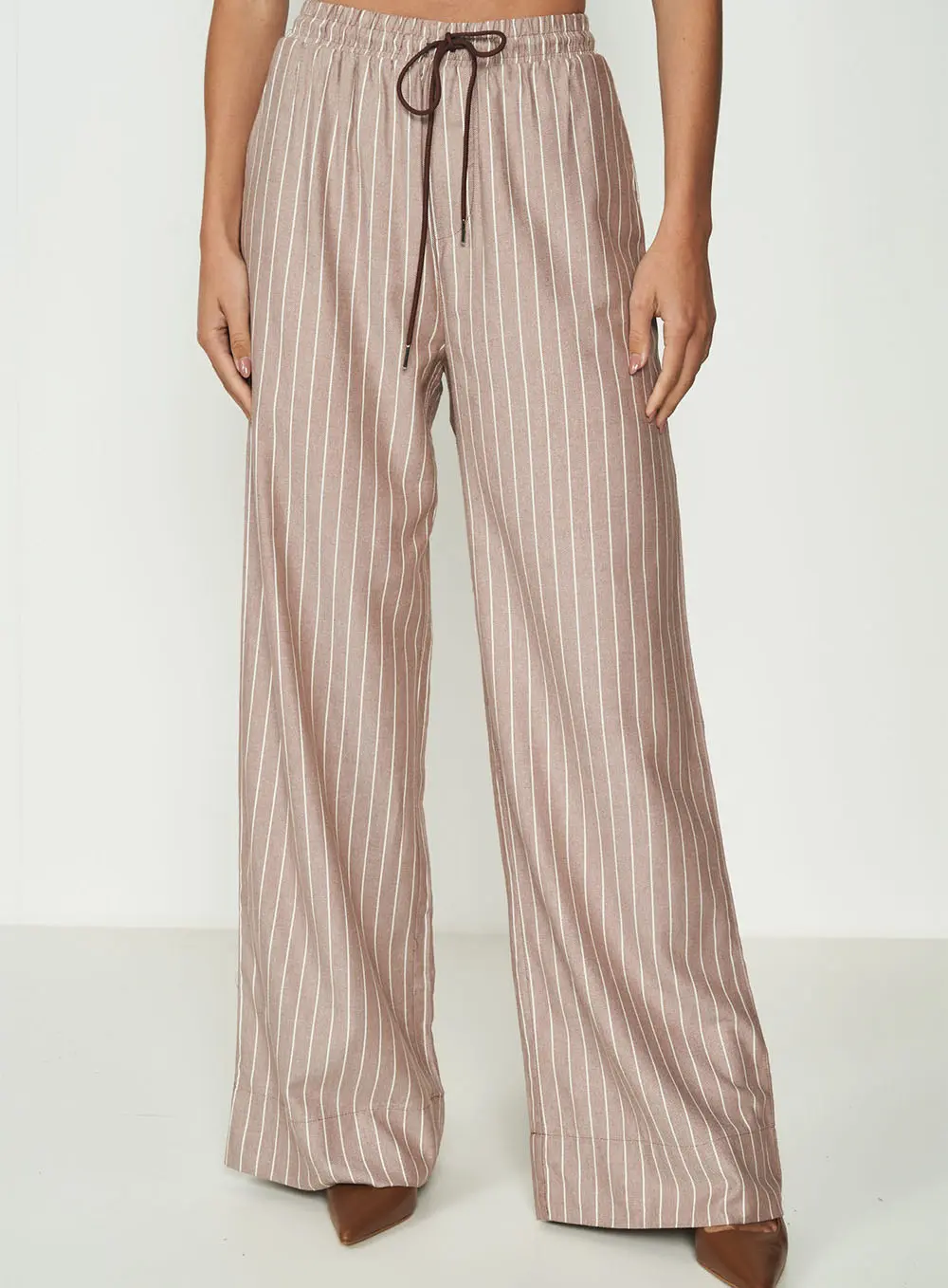 Calça Listrada Jogging Marrom
