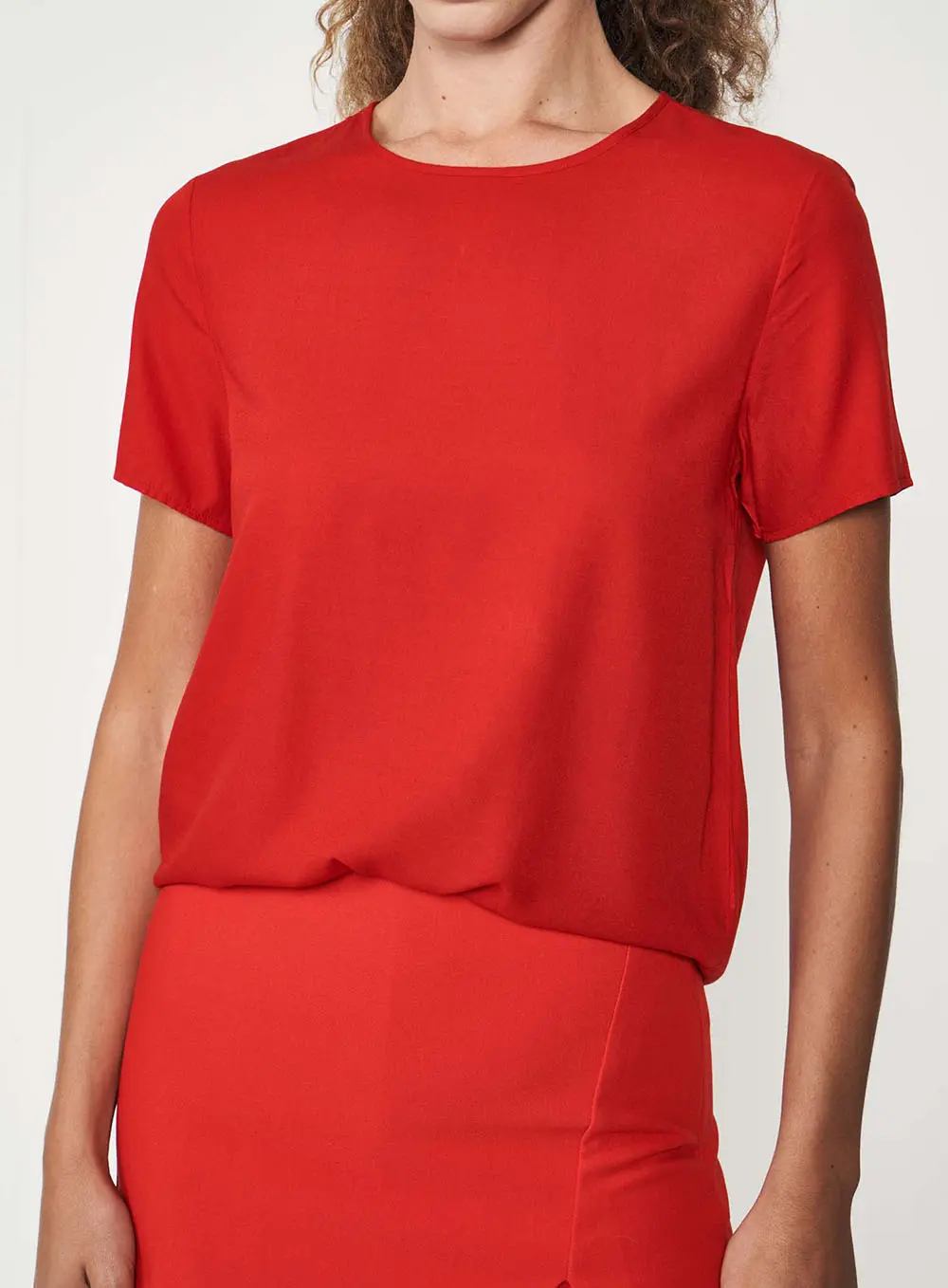 Camiseta Confortável Em Viscose Vermelho