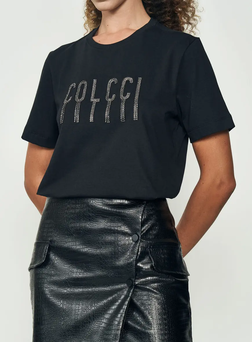 Camiseta Boy Com Aplicação