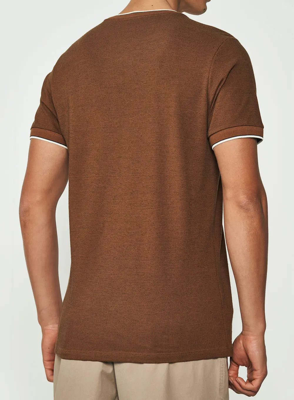 Camiseta Masculina Manga Curta Comfort Marrom Ju
