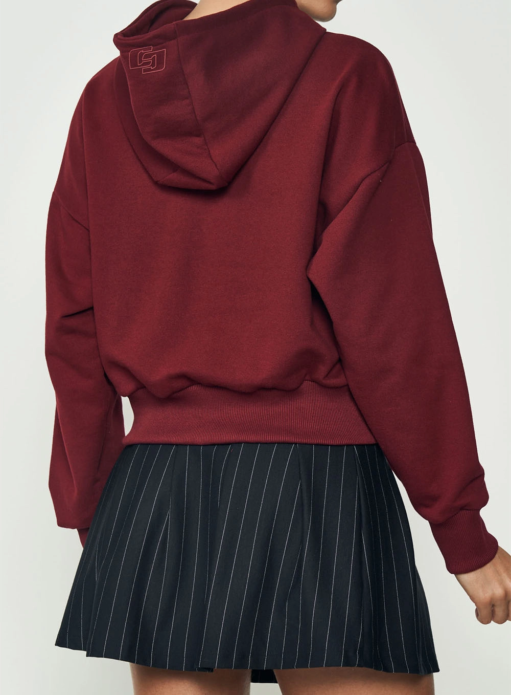 Blusão Moletom Feminino Com Capuz E Barra Larga Bordo Bloodstone