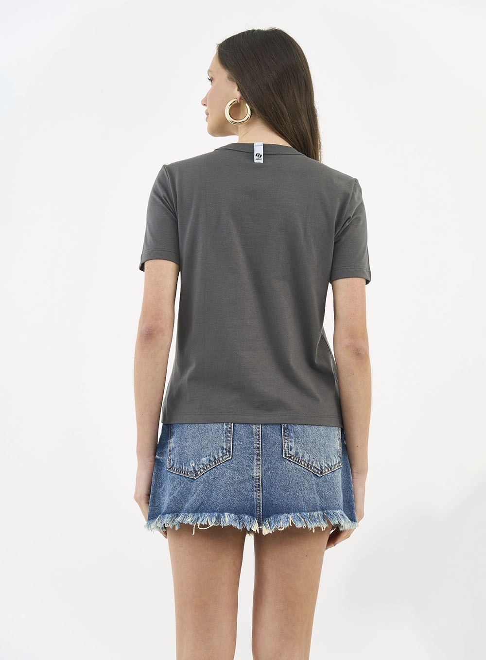 Camiseta Hard To Please Cinza