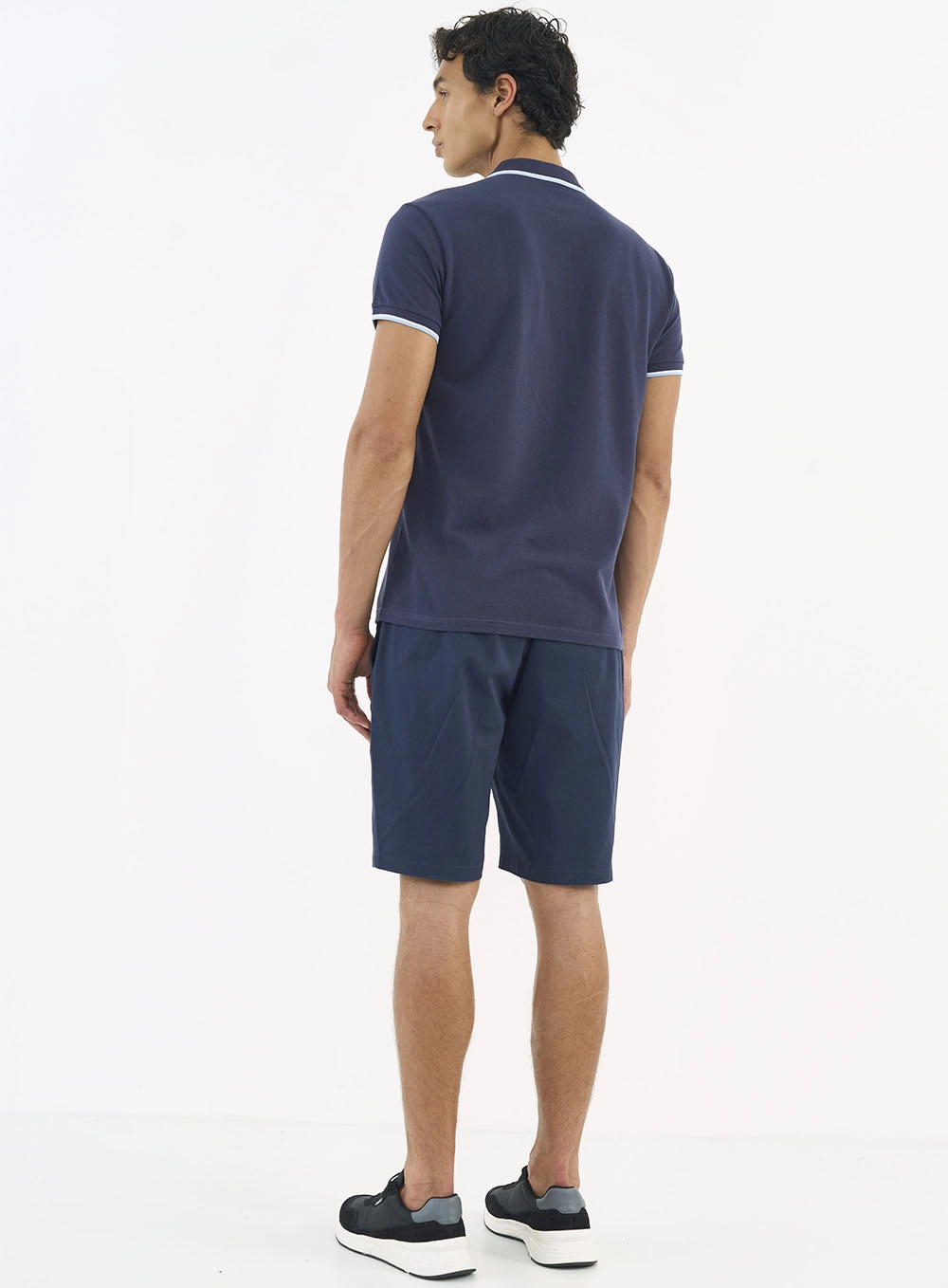 Polo Com Detalhes Canelados Azul