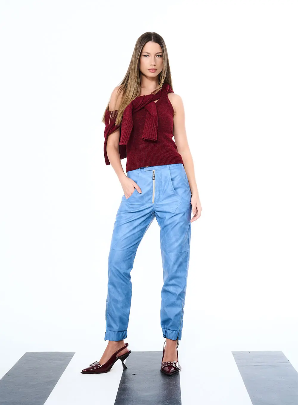 Calça Basic Comfort Em Pu Azul 2