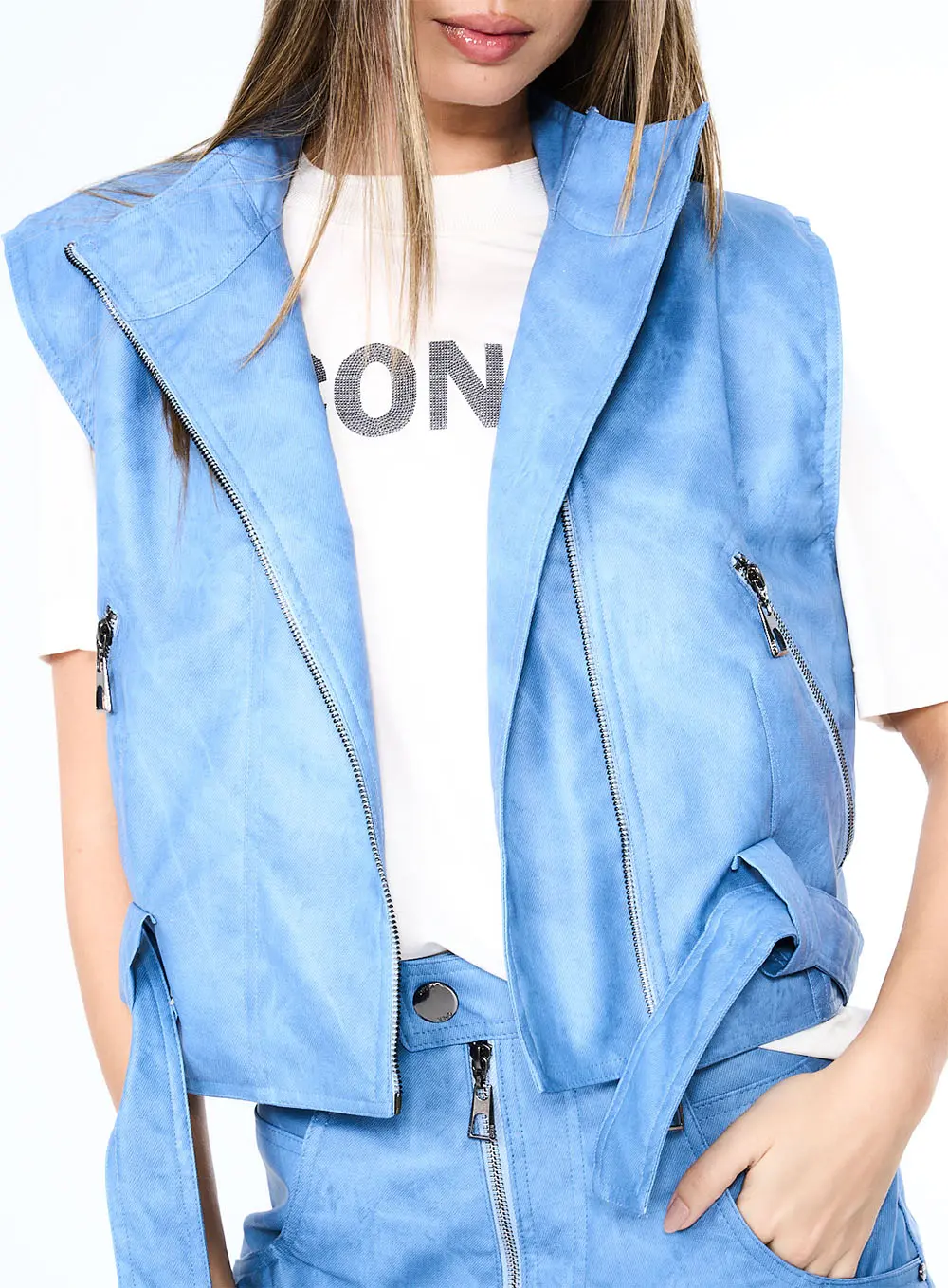 Colete Com Cinto Azul 3