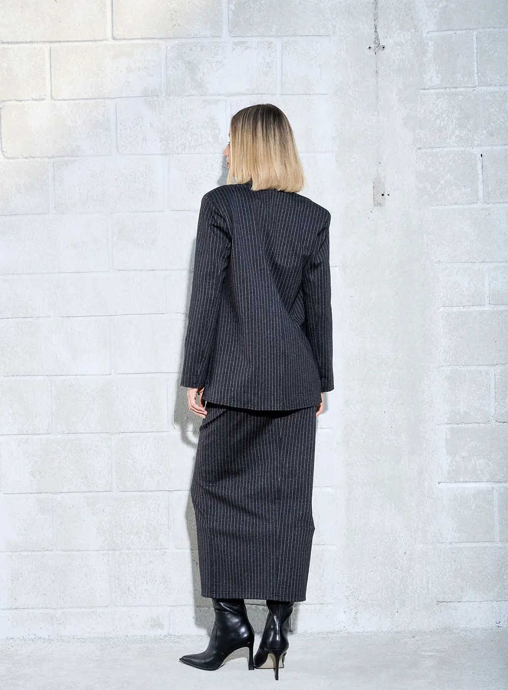 Blazer Alfaiataria Risca De Giz Preto 4