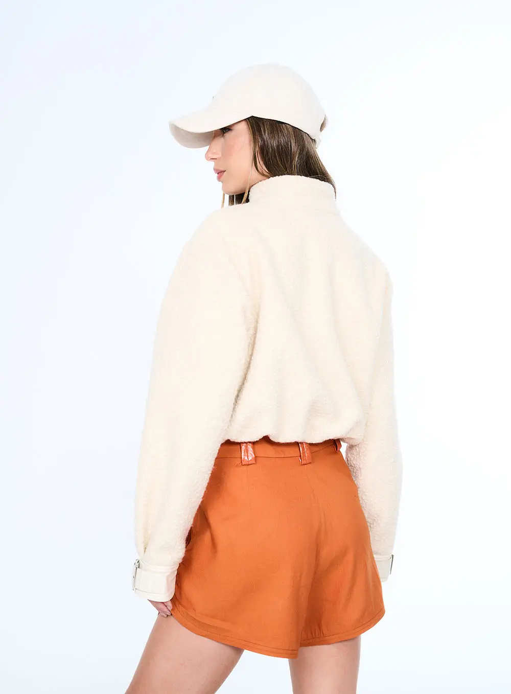 Short Linho Marrom 3