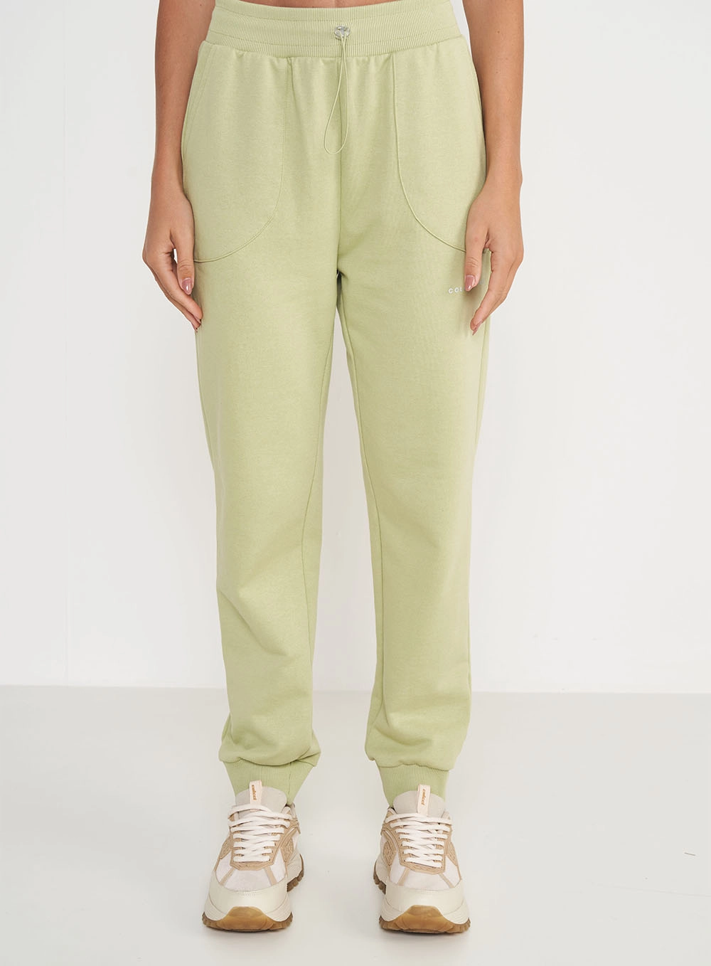Calça Moletom Olive Chill Jogger Verde Rosemary