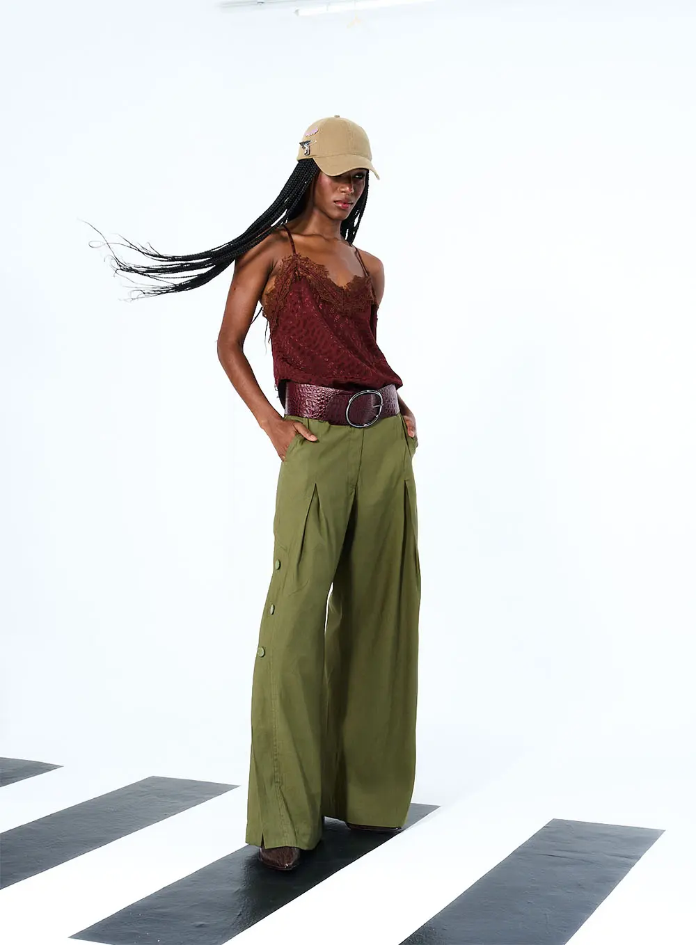 Calça Wide Leg Com Botões Verde 1