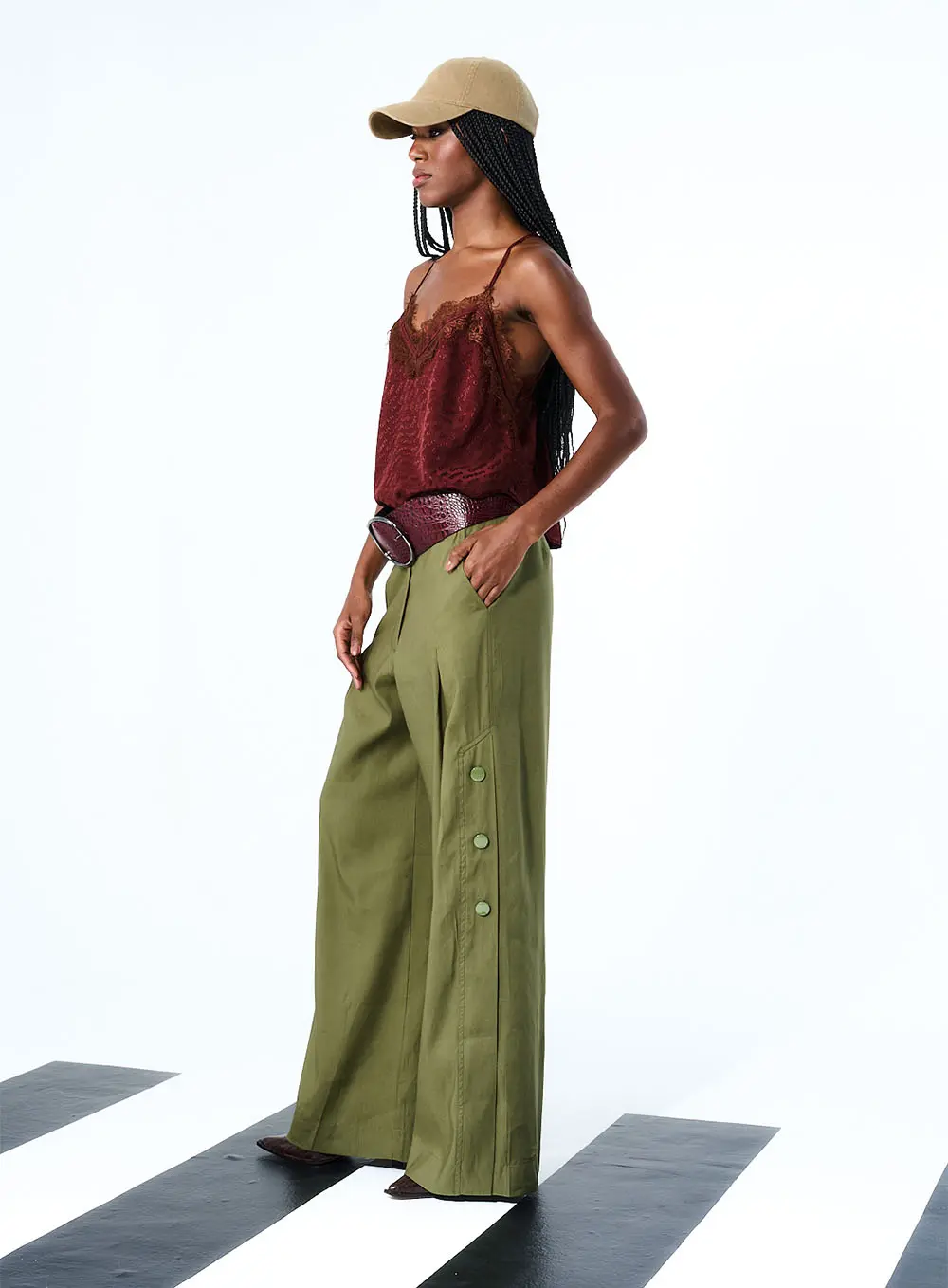 Calça Wide Leg Com Botões Verde 3