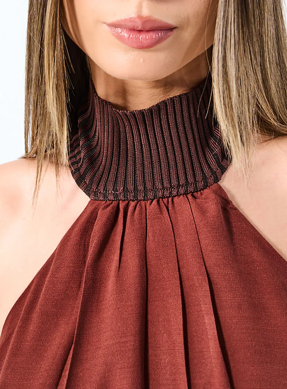 Blusa Halter Fluida Marrom Terracota 4