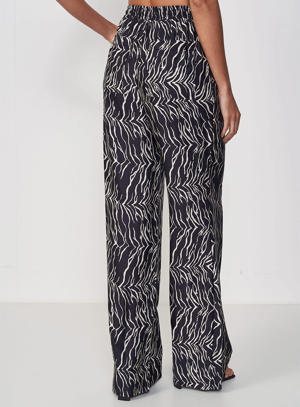 Calça Fluida Estampa Mística Estampados