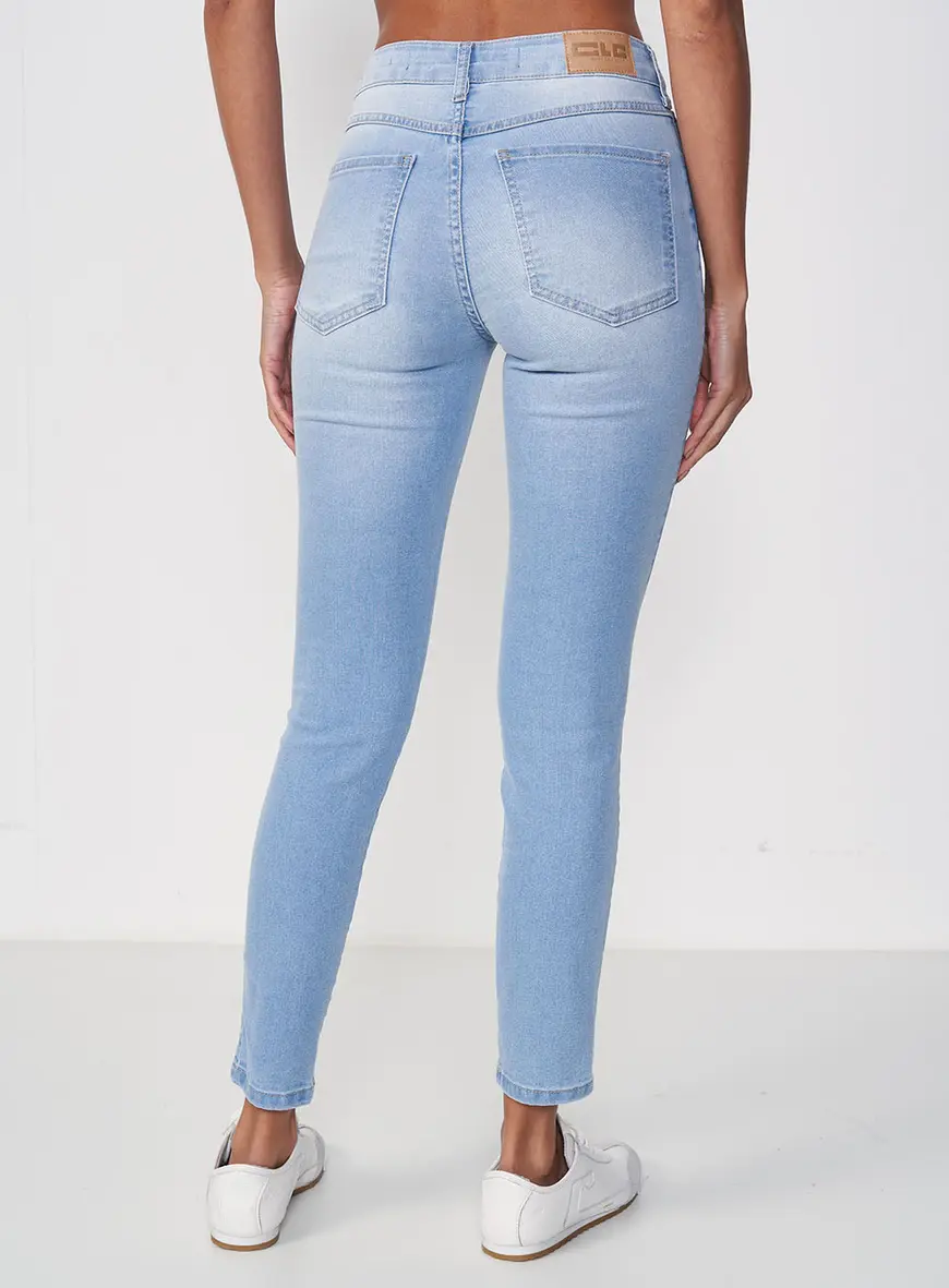 Calça Jeans Feminina Skinny Média Lavagem Clara Índigo 2