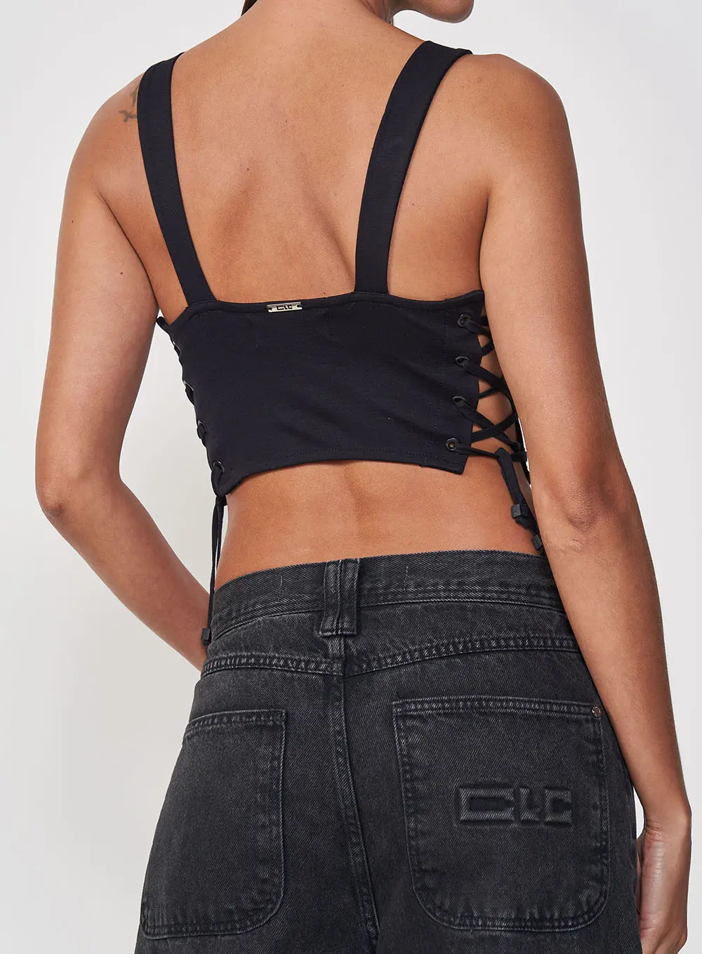 Cropped Slim Com Amarração E Alças Largas Preto 2