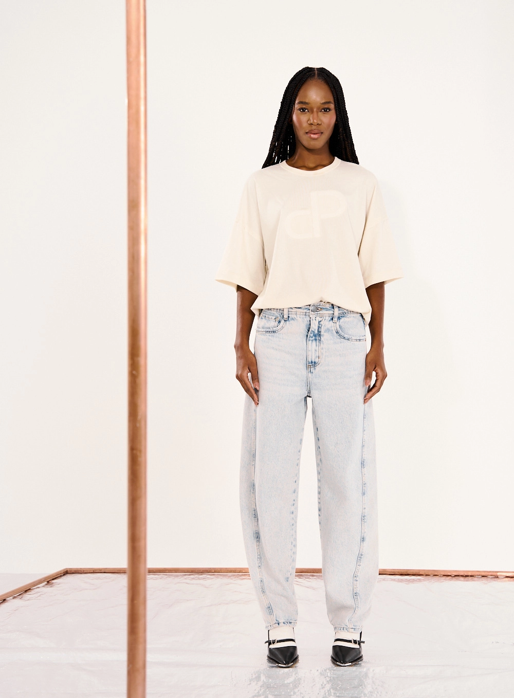 Calça Jeans Feminina Baggy Lavagem Clara Índigo 9