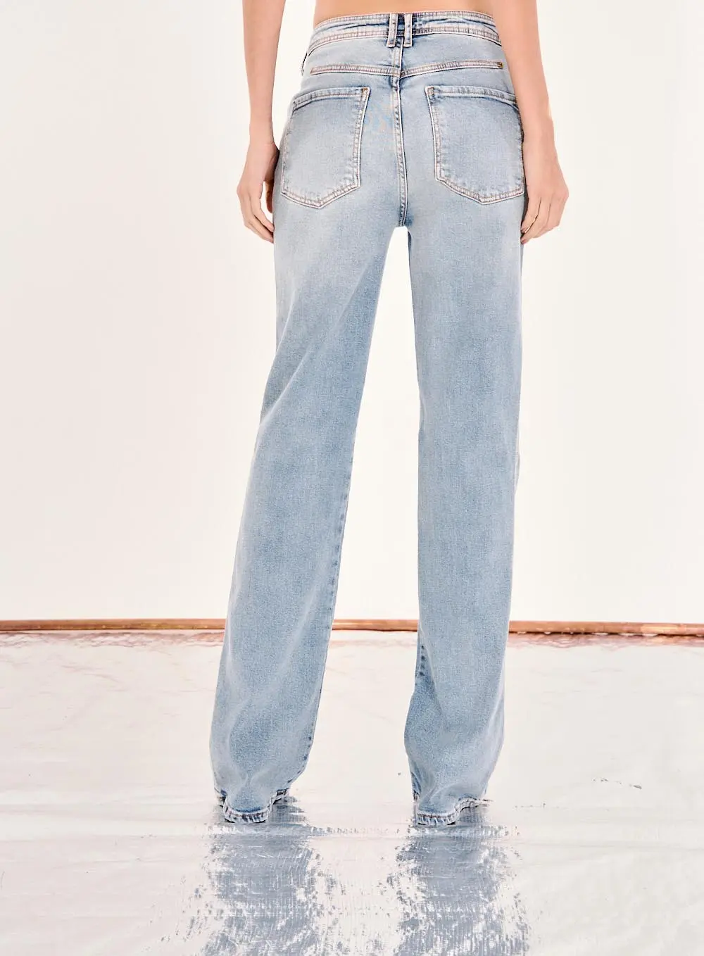 Calça Jeans Feminina Reta Com Cinto Índigo 3