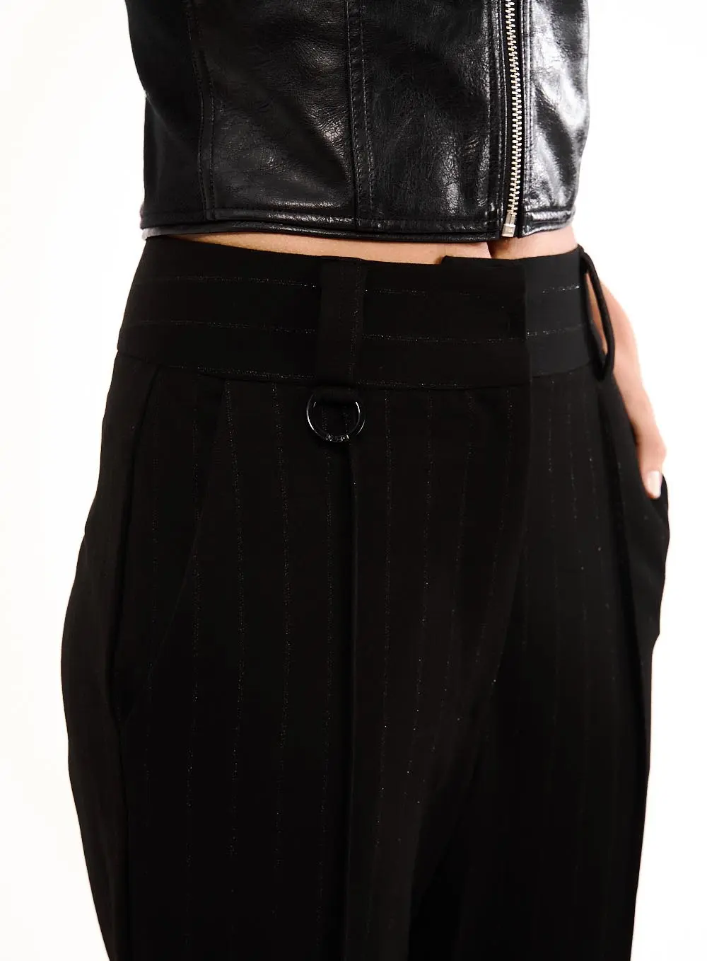 Calça Feminina Alfaiataria Risca De Giz Preto 2