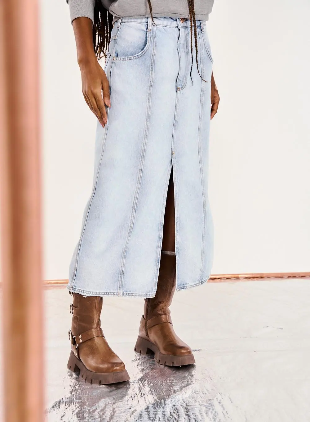 Saia Jeans Midi Com Fenda Frontal Índigo 3