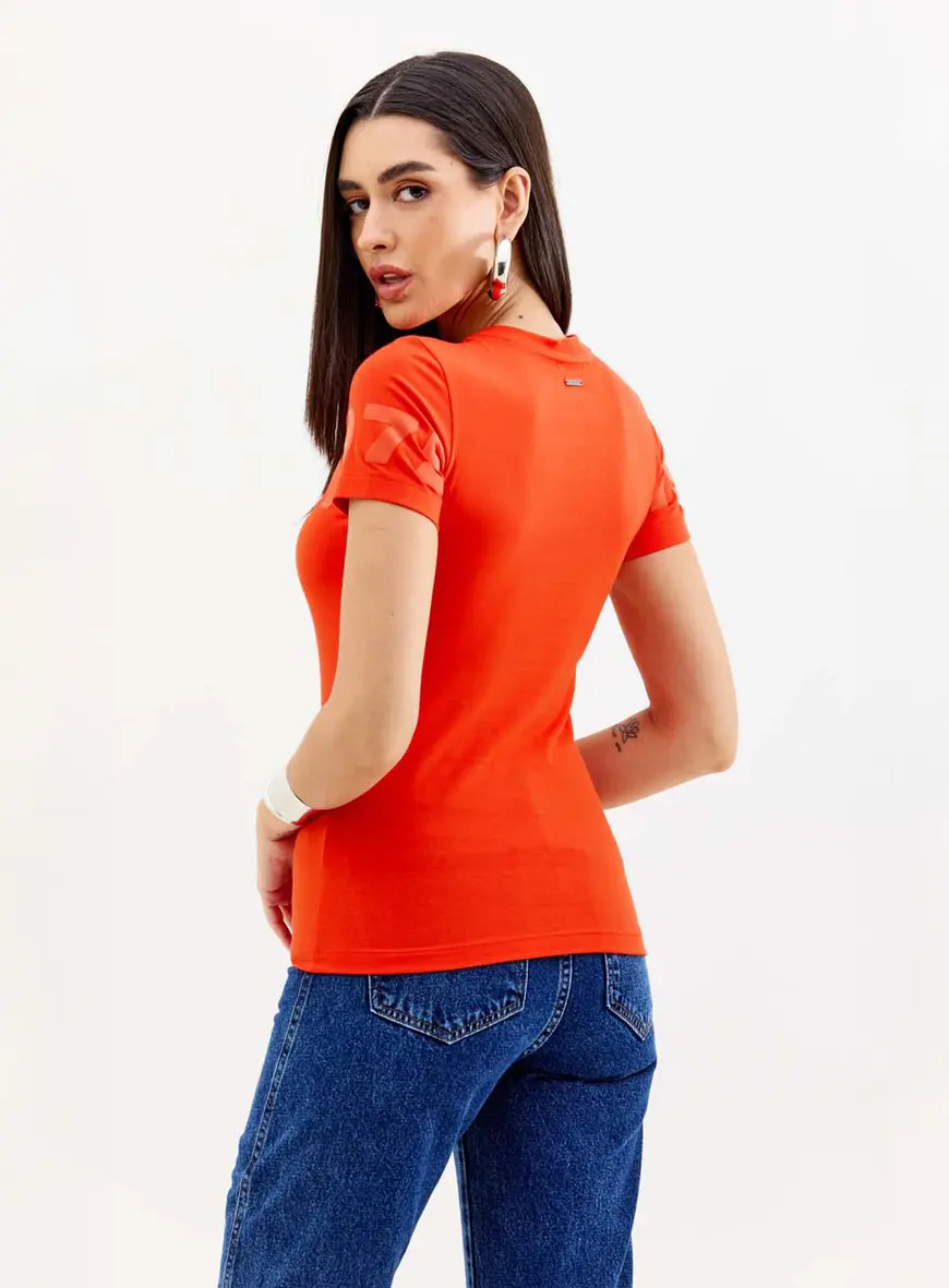 Camiseta Slim Fit Vermelho 2