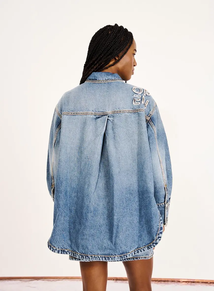 Camisa Jeans Feminina Oversized Índigo 4