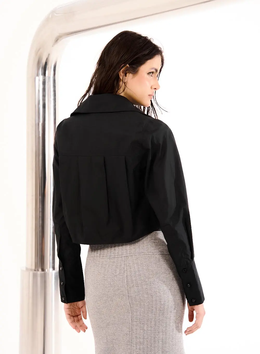 Camisa Feminina Alfaiataria Loose Preto 4