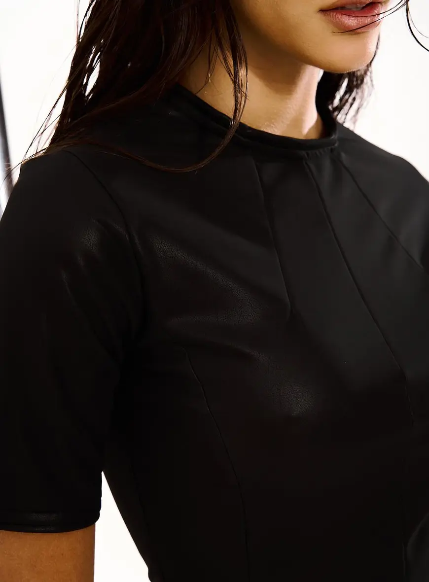 Blusa Feminina Slim Preto 2